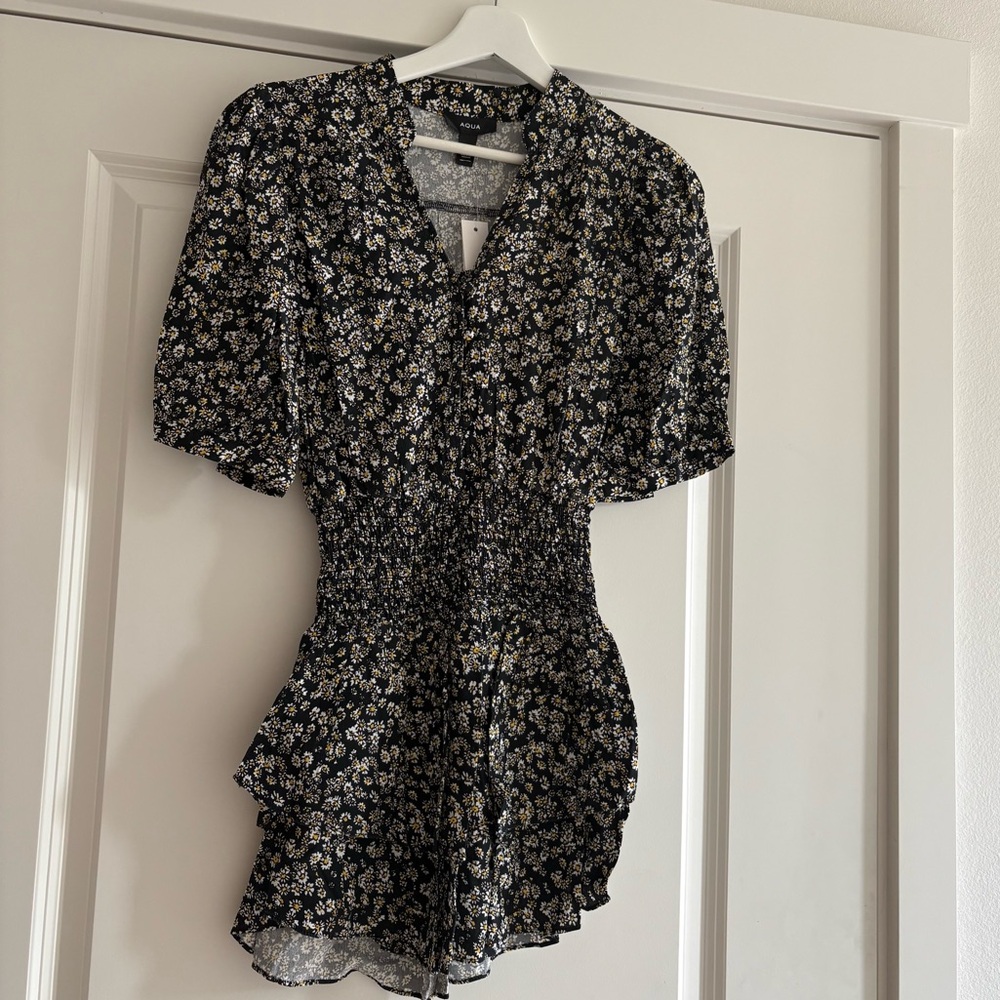 Aqua Elegant Black and White and yellow Floral Mini Dress with Ruching